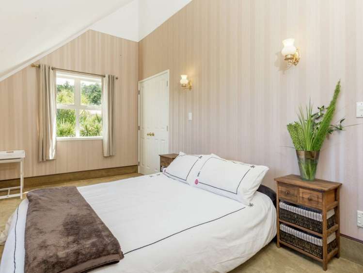 249b State Highway 12 Omapere_10