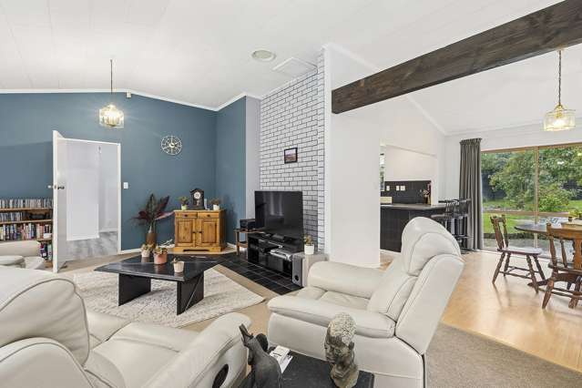 14 Balliol Drive Tawa_2