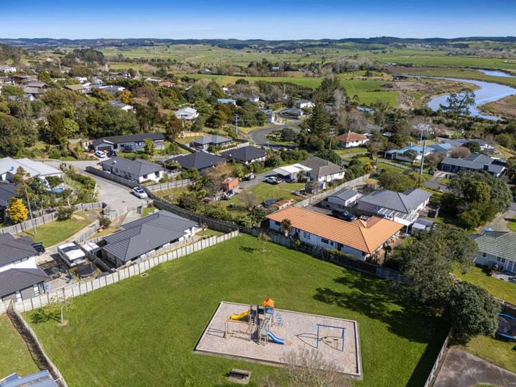 9 St Julia Court Helensville_36