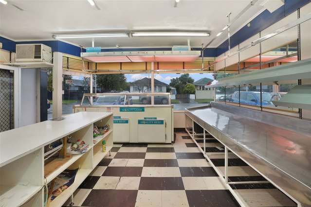 36 Wycola Avenue Hei Hei_3