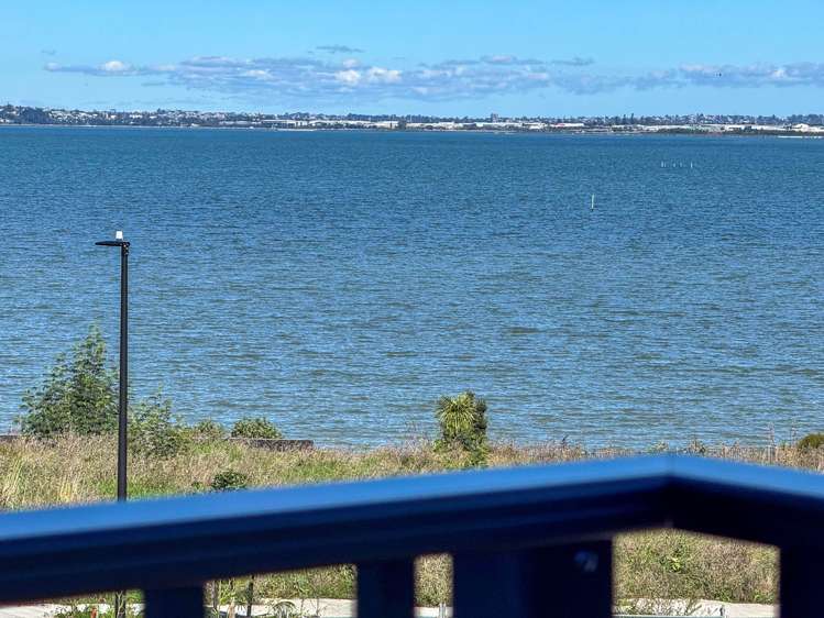 54 Picnic Point Road Hobsonville_17