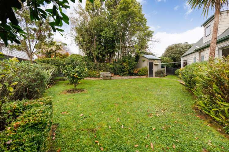 570 Featherston Street Roslyn_38