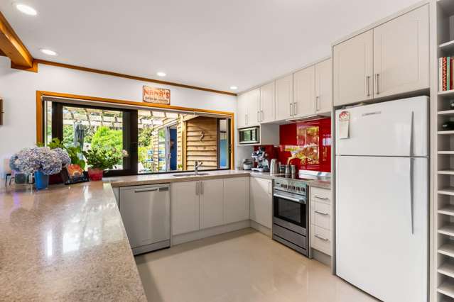 401 Redoubt Road Totara Park_2