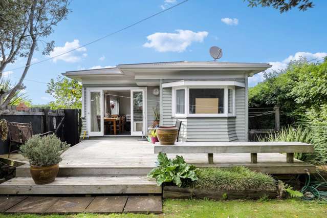 Charming Weatherboard Gem