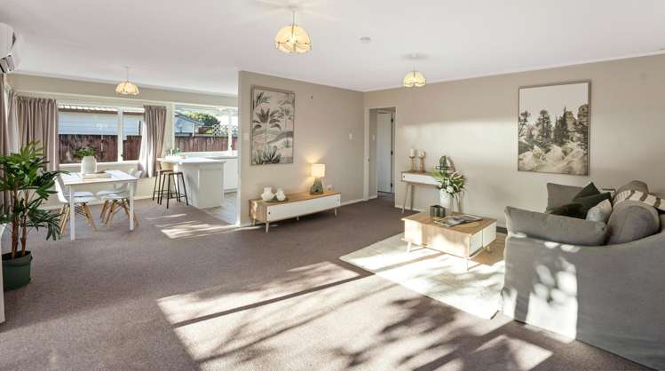 7a Rodney Grove Paraparaumu_1