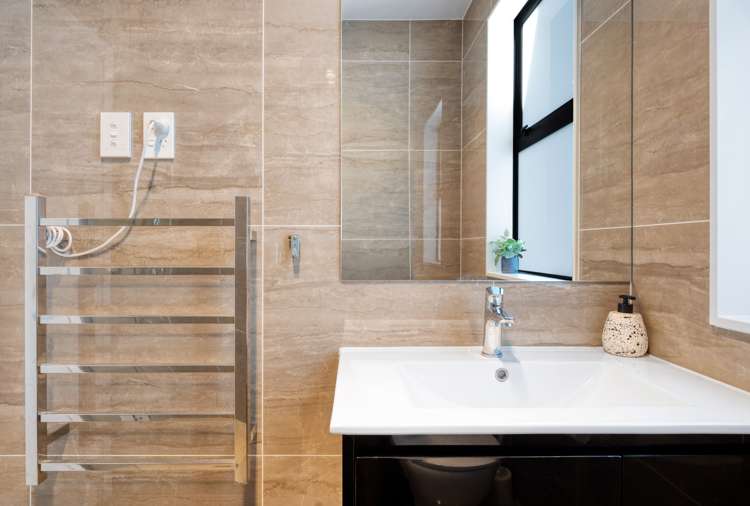 6 Vanni Lane Pahurehure_8