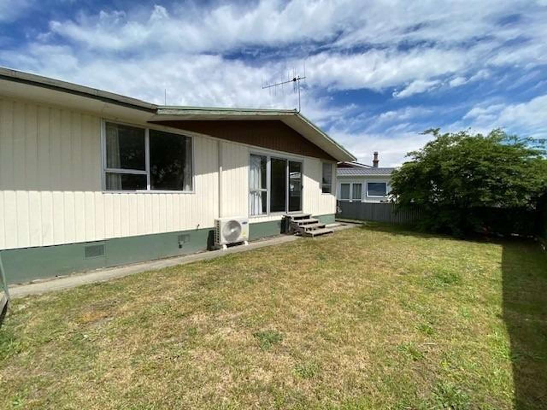 17a Columbus Crescent 10480_0