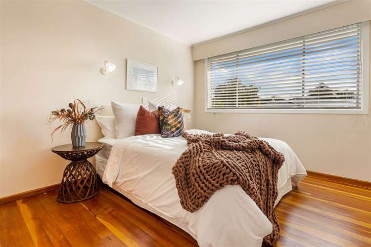 2/61 Royal View Road Te Atatu South_10