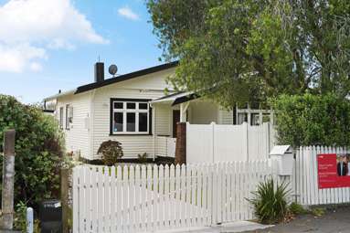275 Clarkin Road_1