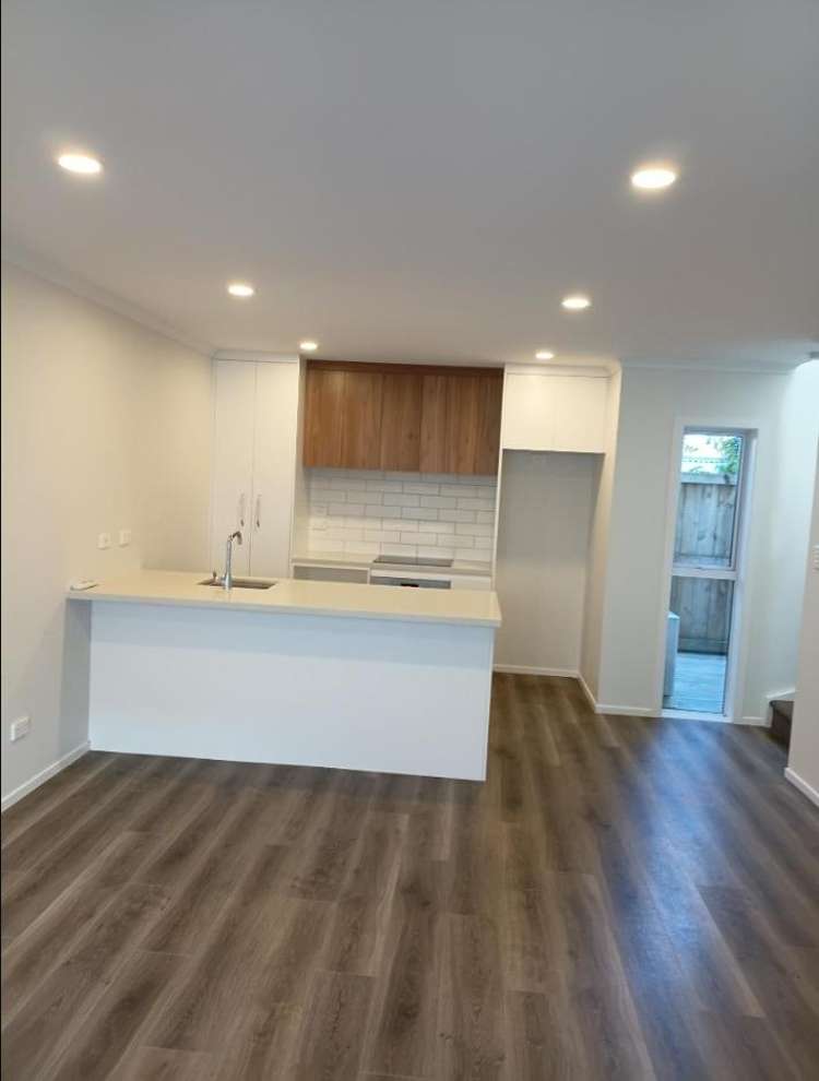 8/10 Palmerston Street Hamilton Central_3