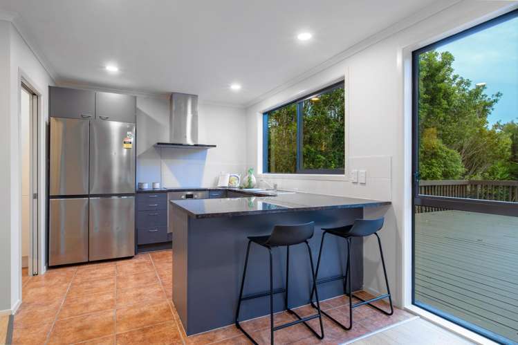 27 William Gamble Drive Greenhithe_8