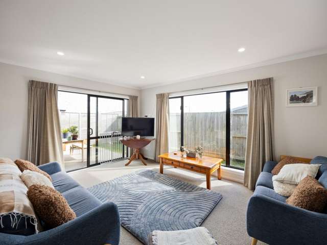 2/22 Iwi Road Baverstock_2