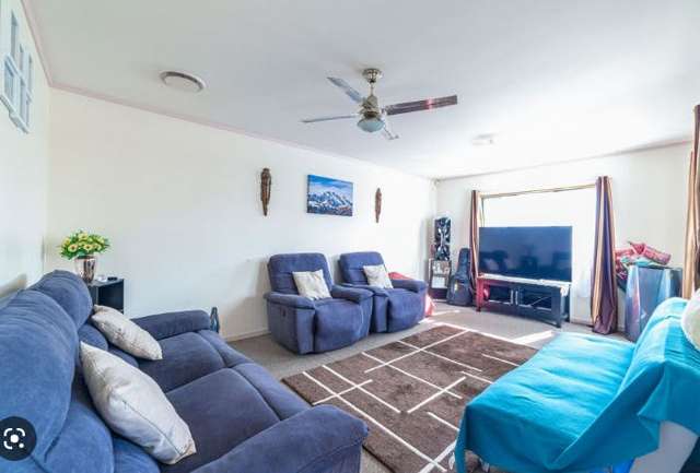 1/93 Aviemore Drive Highland Park_1