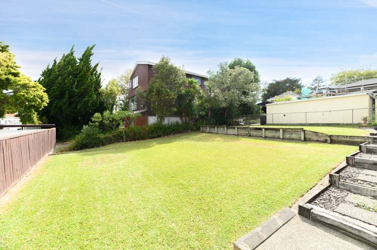 55 Heaphy Street Blockhouse Bay_20