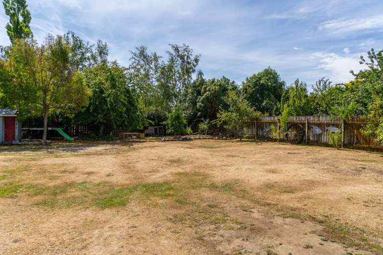 256 High Street South Carterton_21