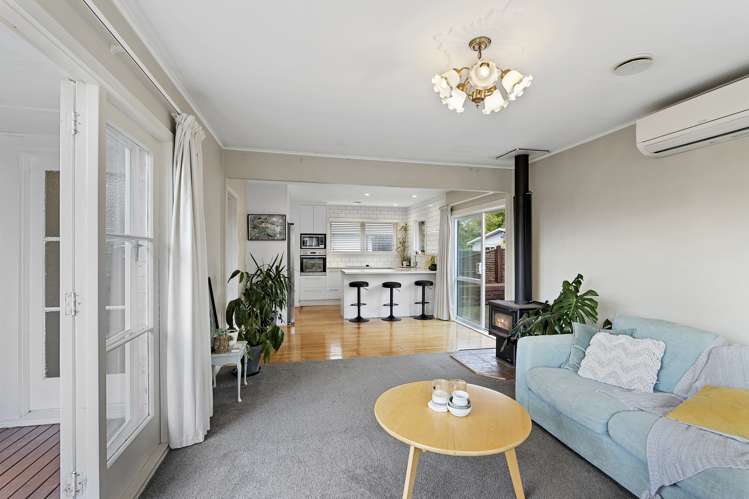 6 Helmsdale Street Burwood_8