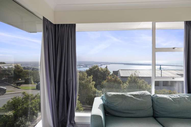 1/173 Soleares Avenue Mount Pleasant_6