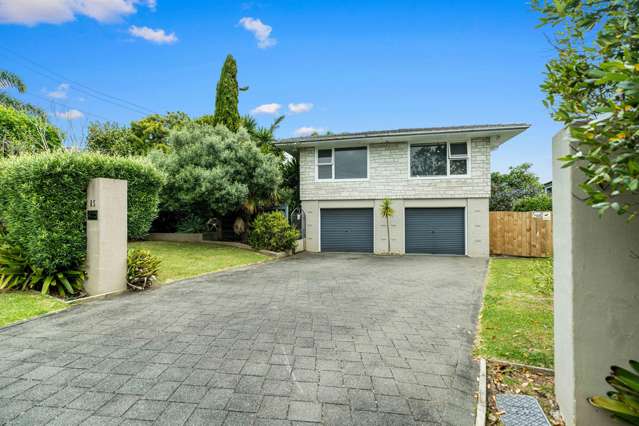 85 Hutchinson Road Bucklands Beach_1