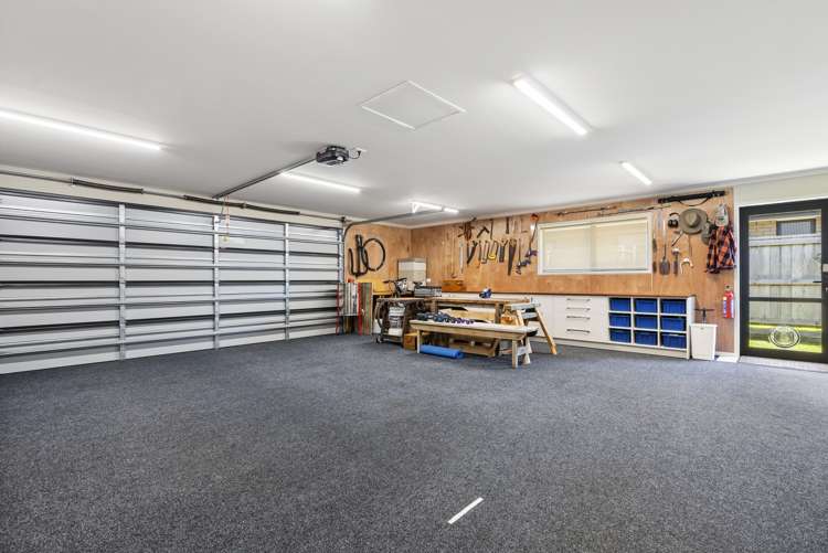 6 Karearea Drive Coastlands_22