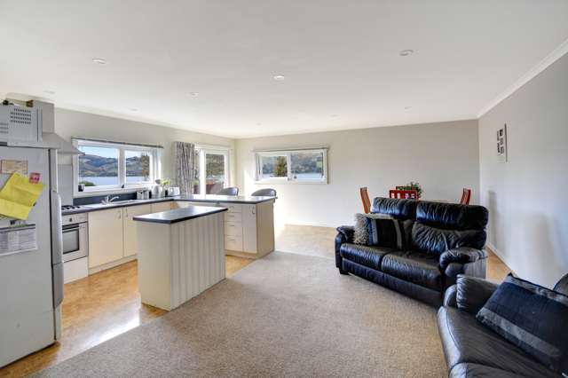 5 Athol Place Ravensbourne_2