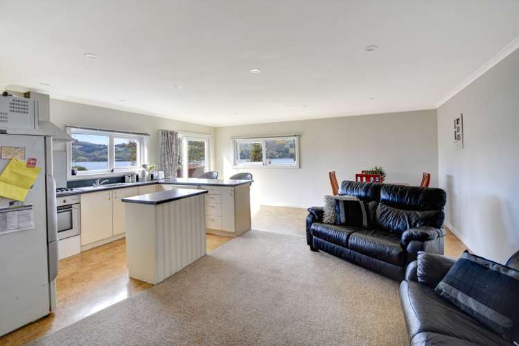 5 Athol Place Ravensbourne_2