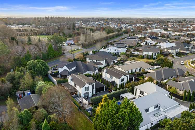 22a Rivers Edge Northwood_41