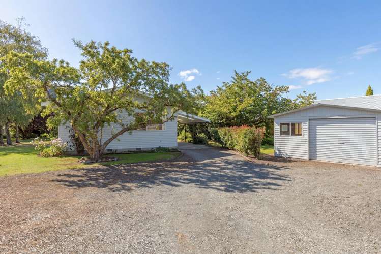 170 High Street South Carterton_19