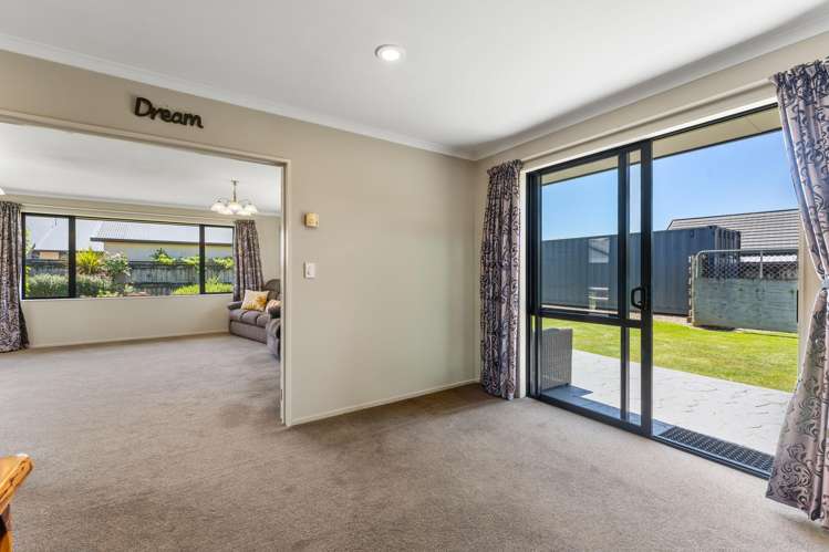 2 Mayer Crescent Wakefield_9