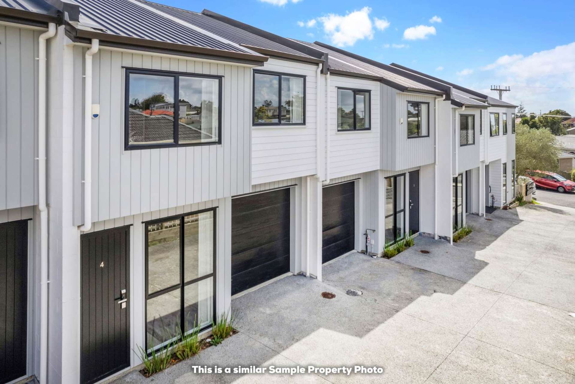 3/60 Kelman Road Kelston_0