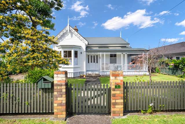 Timeless character meets modern comfort in Regent