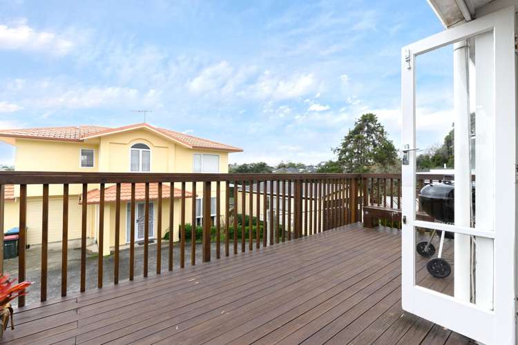 27 Boyce Avenue Mount Roskill_14