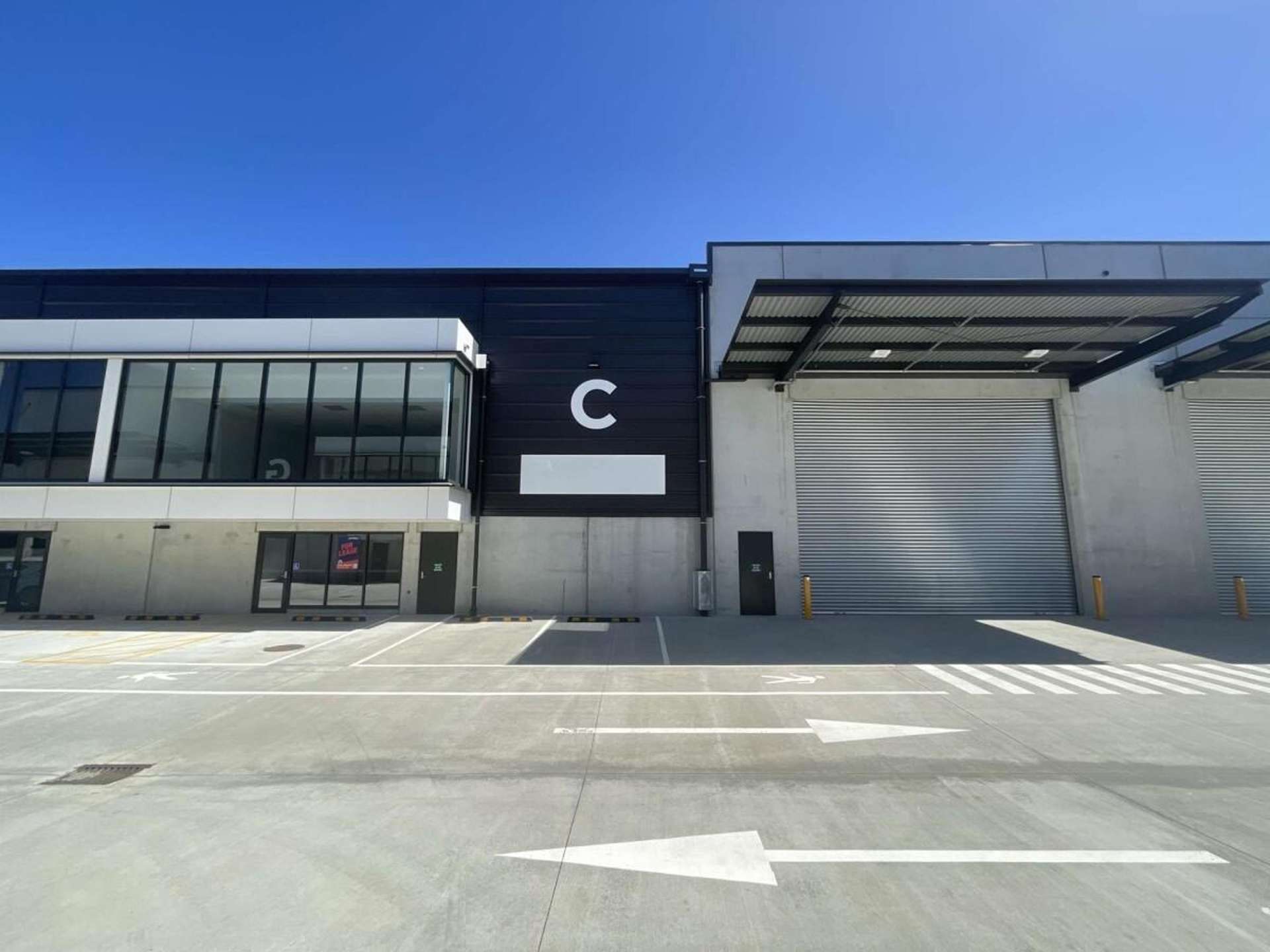 Unit C, 8 Chonny Crescent Wiri_0