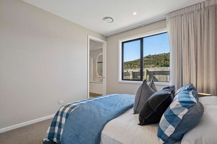 11 Rua Street Albert Town_27