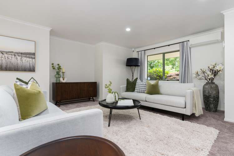 21 Cowley Drive Leamington_3