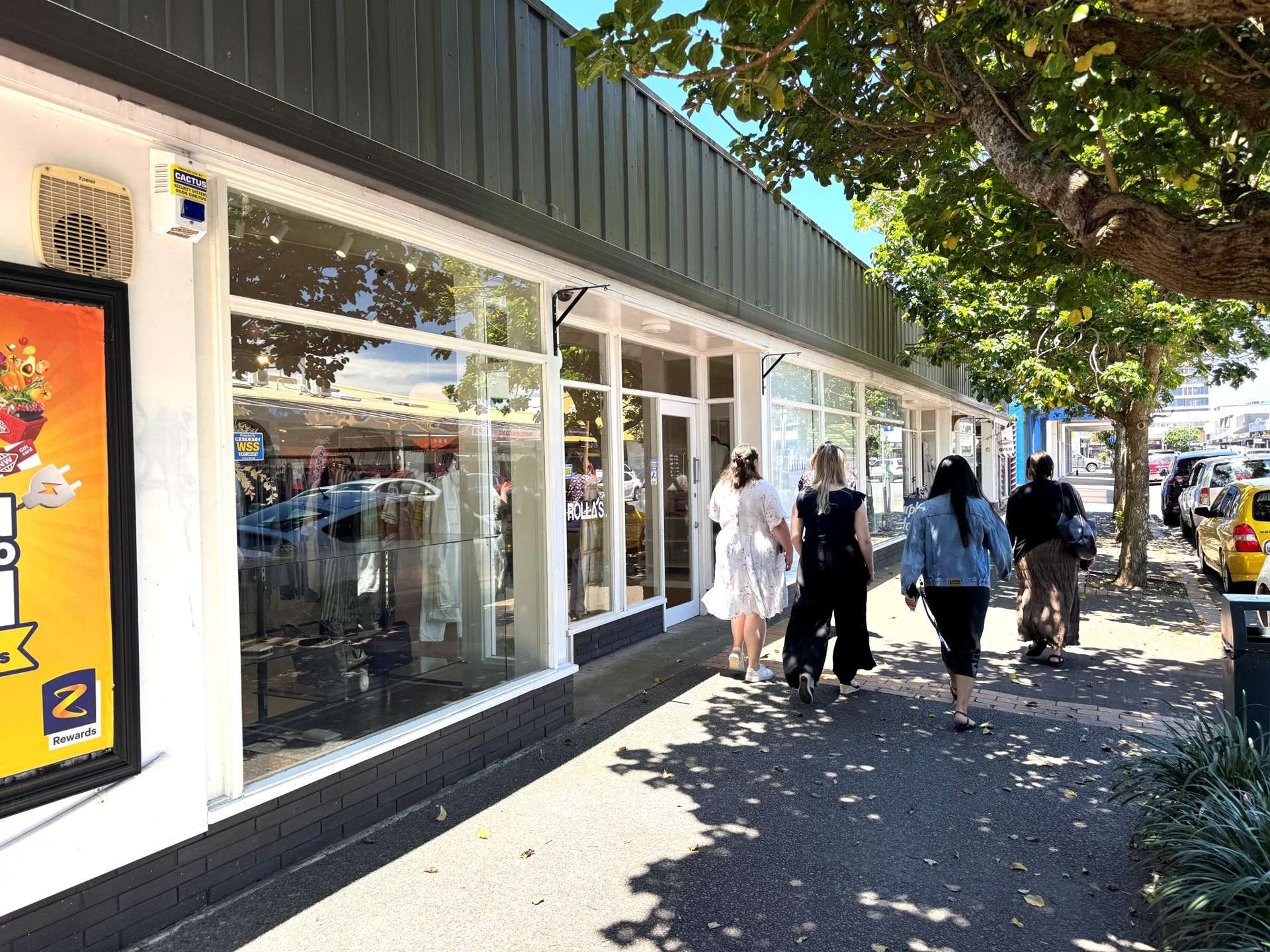 Shops 3 & 4/350 Barton Street Hamilton Central_0