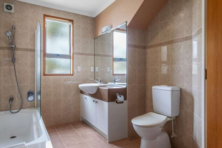 23 Waterford Avenue Ohope_19