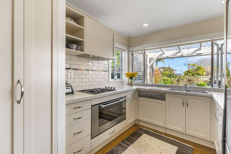 16 Taumata Road Sandringham_5