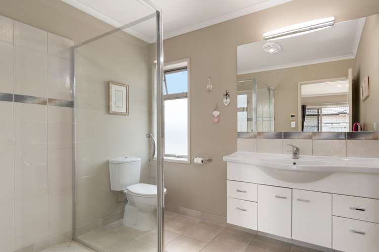 16 Glenmonarch Place Pyes Pa_14