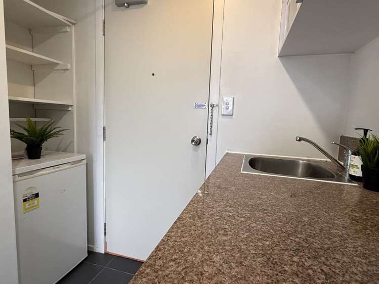 11F/113 Vincent Street City Centre_6