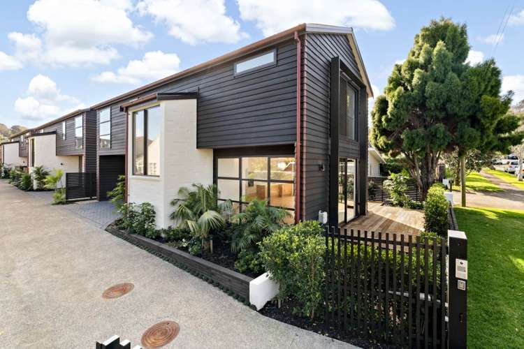 13a Queensway Three Kings_5