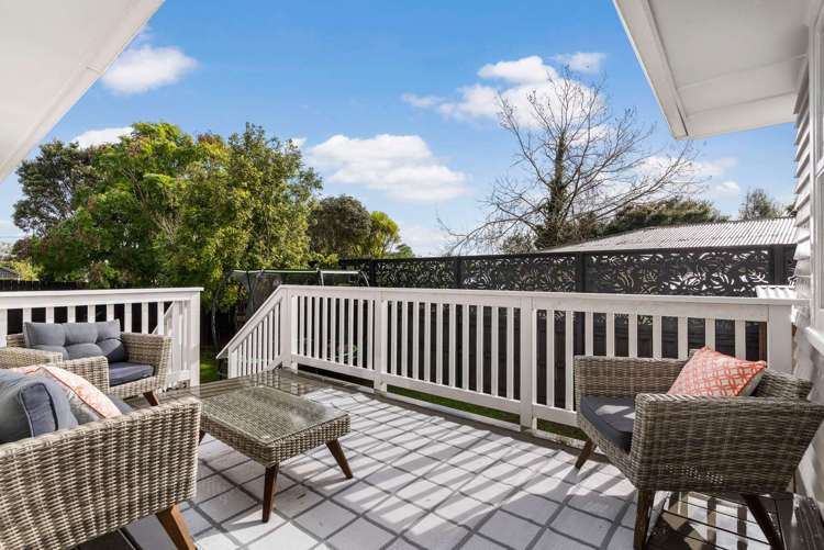 4 Lancaster Road Beach Haven North_6