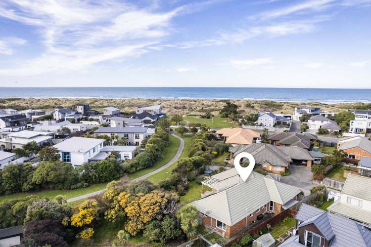 14 Eastwood Rise Waimairi Beach_17