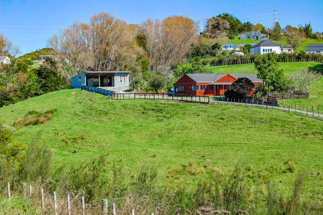 Lifestyle Living Close to Kaiwaka