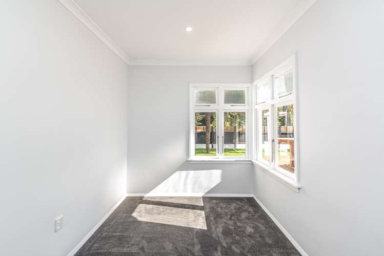 123 Anzac Parade Wanganui East_16