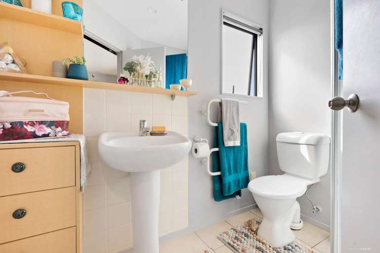 2 Nagle Place Golflands_7