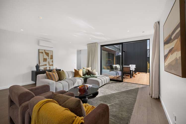 11 Rowe Drive, Hanley's Farm Jacks Point_11