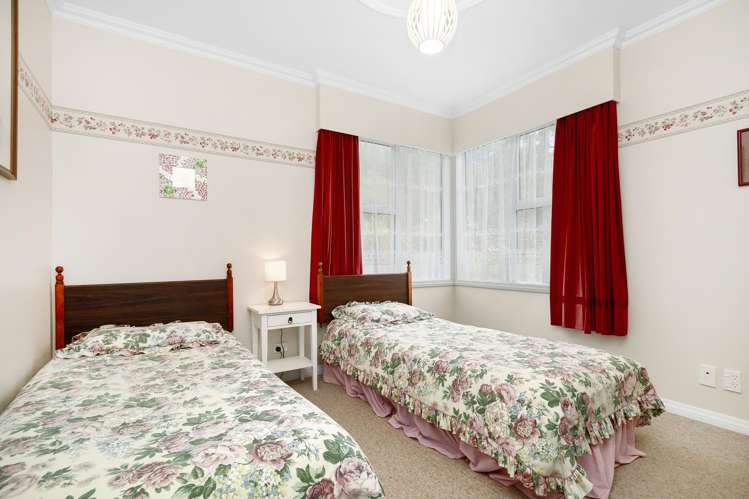 21 Hine Road Wainuiomata_13