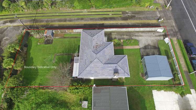 57 Mcleod Road Te Atatu South_1