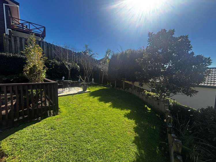2/597 East Coast Road Browns Bay_21