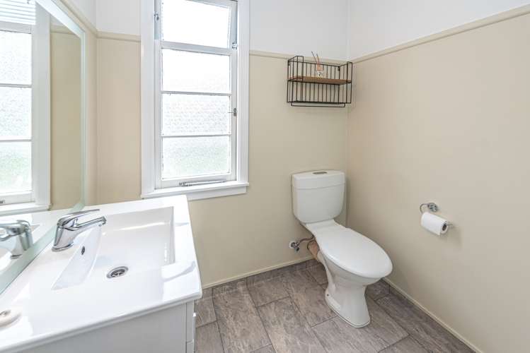 89 Anzac Parade Wanganui East_13